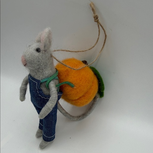 Pumpkin Backpack Mouse Felt Critter Handcrafted Felt Mouse in Blue Overalls - Picture 4 of 5
